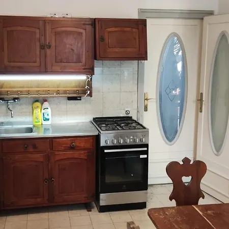 Mediterran Garden Apartman *