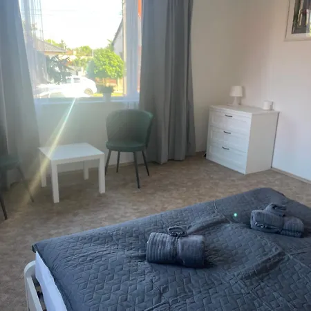 Mediterran Garden Vecsés