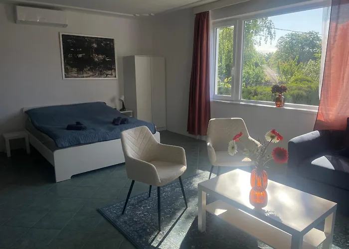 Mediterran Garden * 韦切什