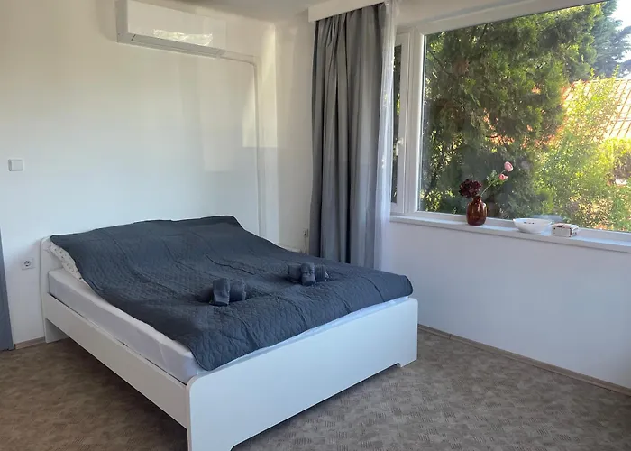 Mediterran Garden 公寓